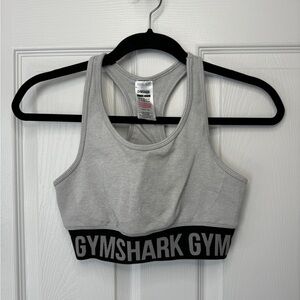 Gymshark Flex Sports Bra in Light
Grey Marl/Black